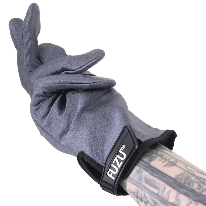 Fuzu Vibrating Large Massage Gloves in Grey Deeva Couples