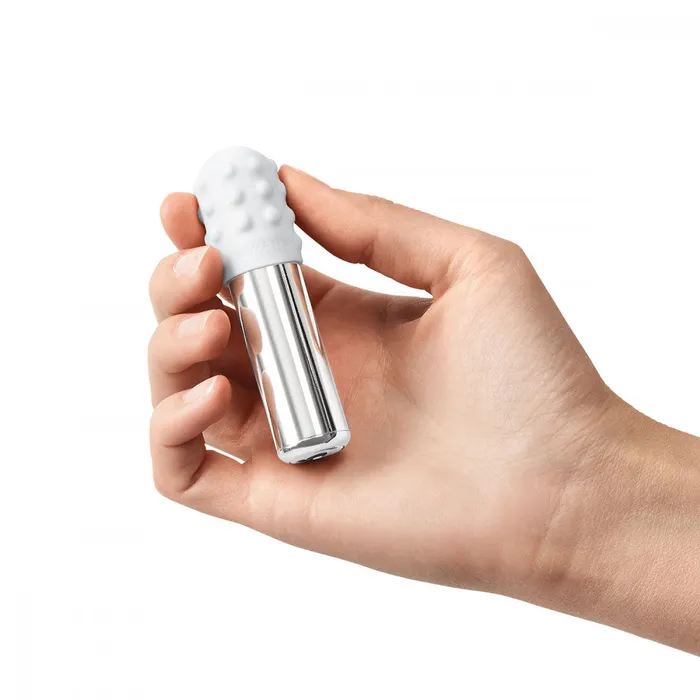 Entrenue Rechargeable Little Pleasures Vibrator 6 piece Gift Kit Female Sex Toys Entrenue Rechargeable Little Pleasures Vibrator 6 piece Gift Kit Female Sex Toys