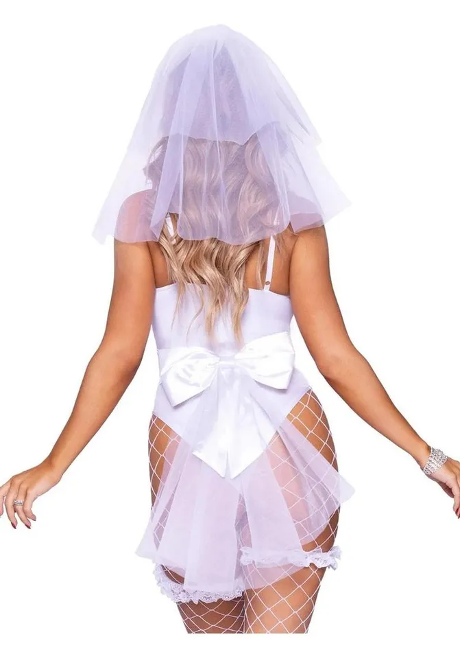Leg Avenue Bridal Babe Lace Garter Bodysuit Bow and Train Bustle and Bridal Veil Leg Avenue Teddies And Bodies Leg Avenue Bridal Babe Lace Garter Bodysuit Bow and Train Bustle and Bridal Veil Leg Avenue Teddies And Bodies