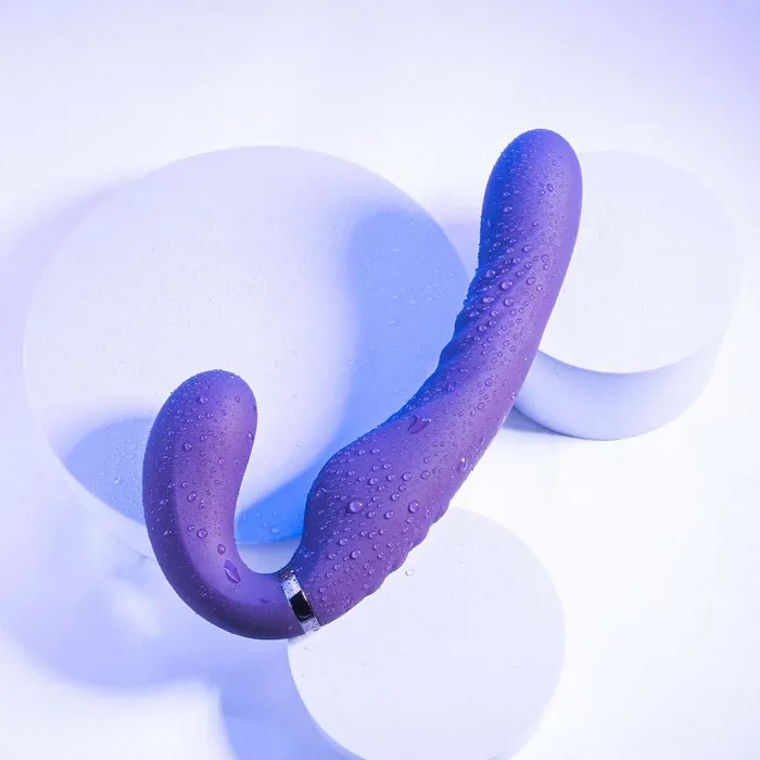 Evolved Female Sex Toys Evolved Share The Love Strapless StrapOn