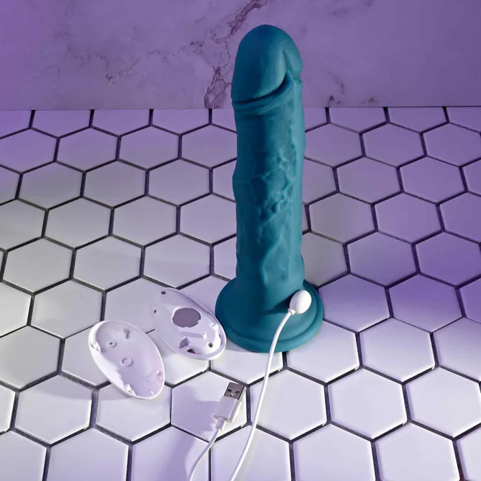 Vibrators Evolved Evolved TSUNAMI Vibrating Dildo